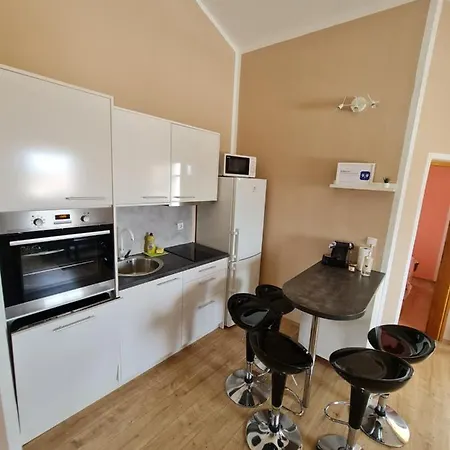 Apartman ˝Abaza˝ Vir Zewnętrze zdjęcie